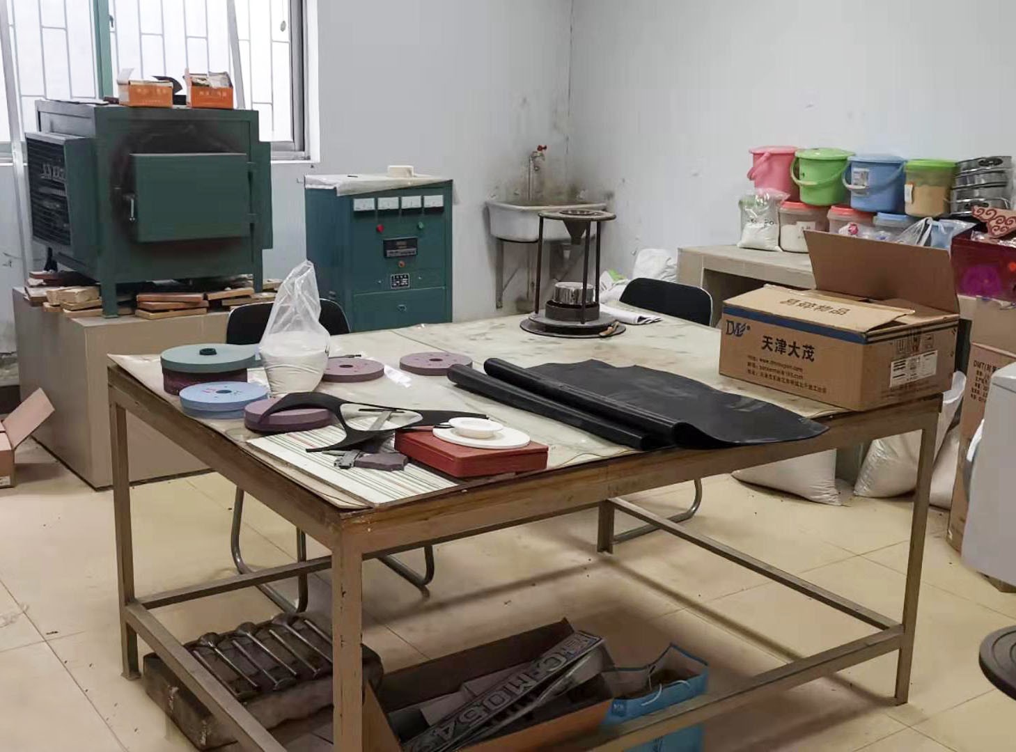 實(shí)驗(yàn)室